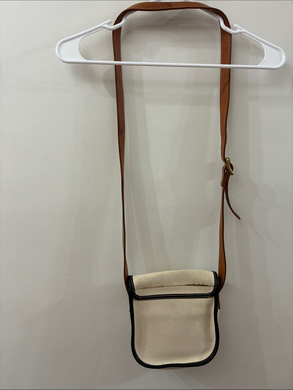 Fossil Classic Cream Crossbody Bag with Tan canvas with Leather Trim - Picture 6 of 8